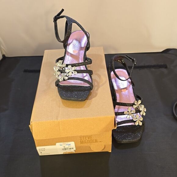 BRAND NEW STEVE MADDEN  LOTTIE HEELED (Little Kid/Big Kid) SANDAL - Picture 15 of 16